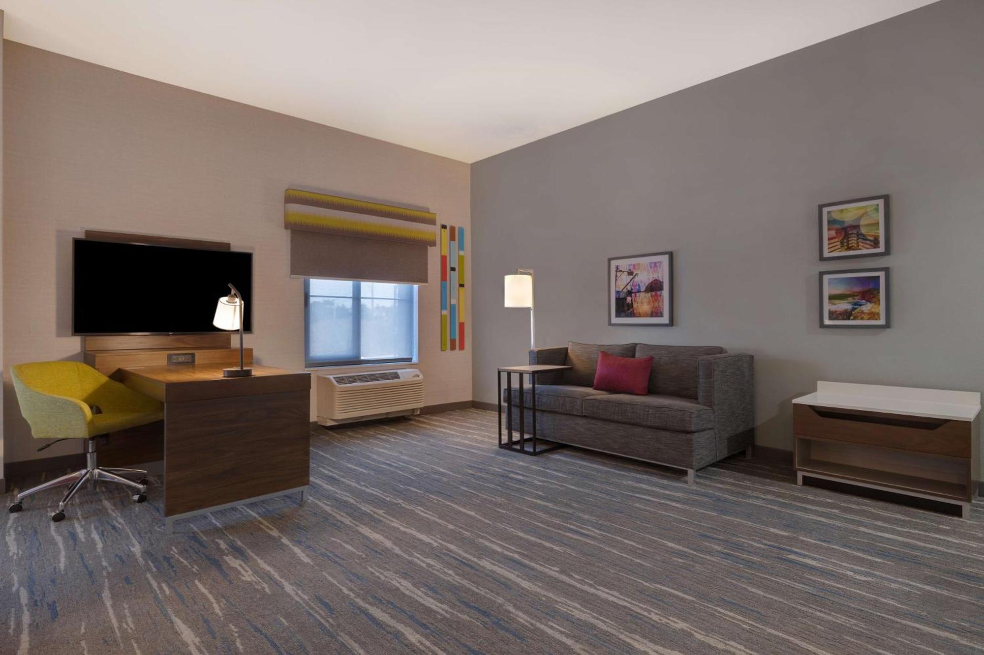 Hampton Inn & Suites مارينا المظهر الخارجي الصورة