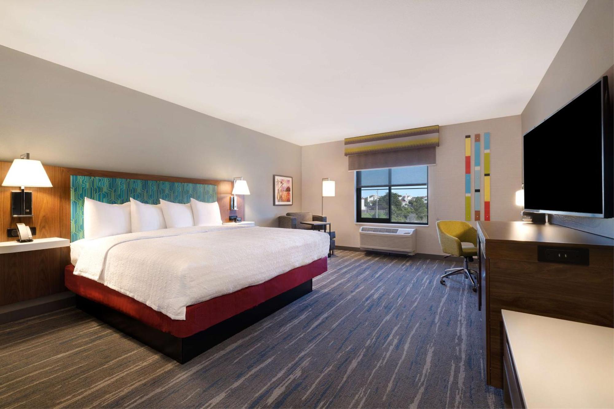 Hampton Inn & Suites مارينا المظهر الخارجي الصورة