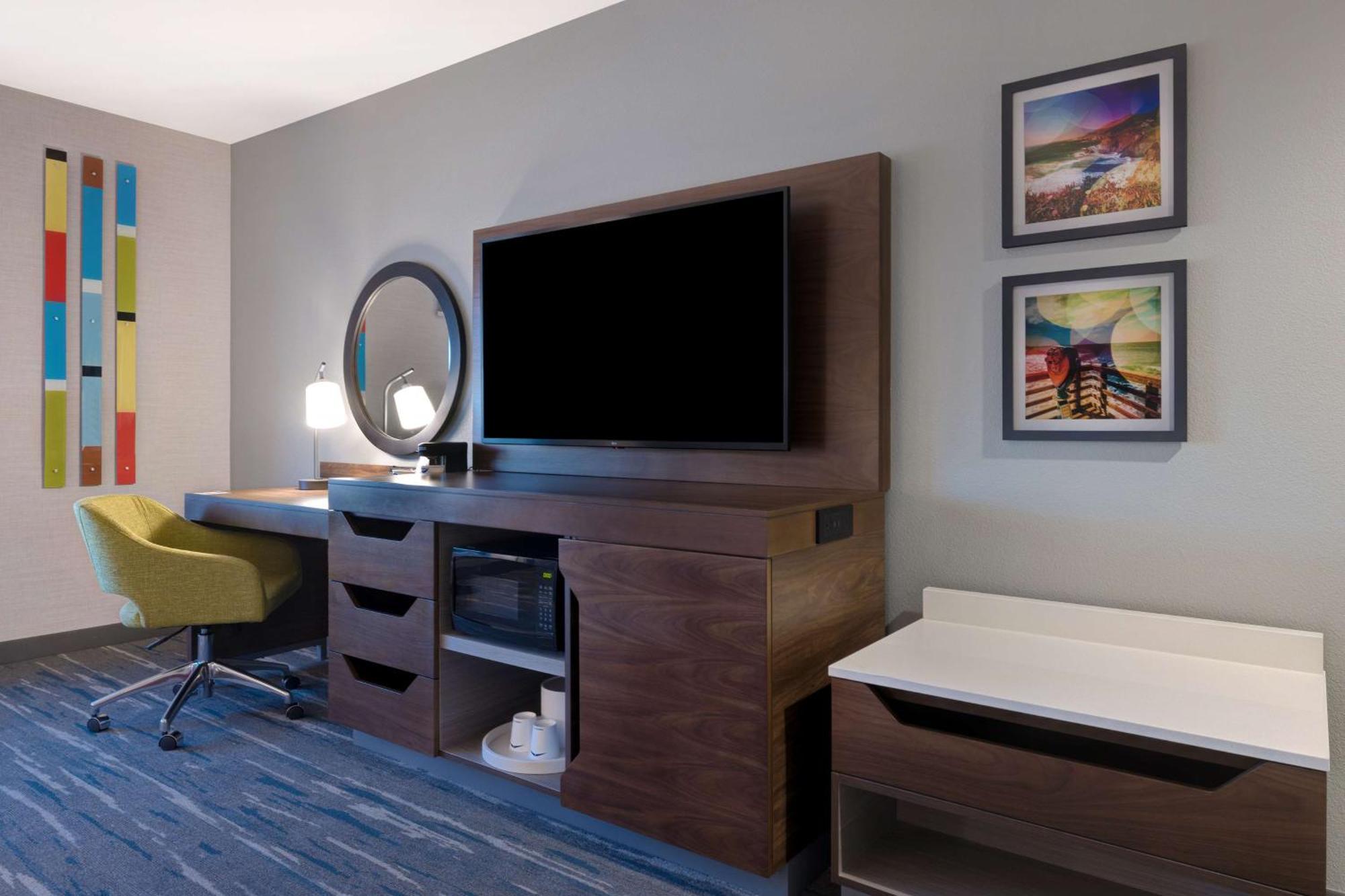 Hampton Inn & Suites مارينا المظهر الخارجي الصورة